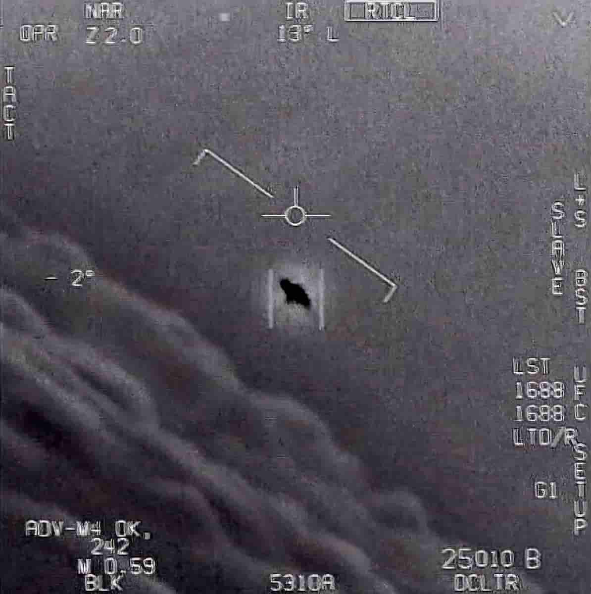 Department of Defense image of a UFO taken by a military Jet camera