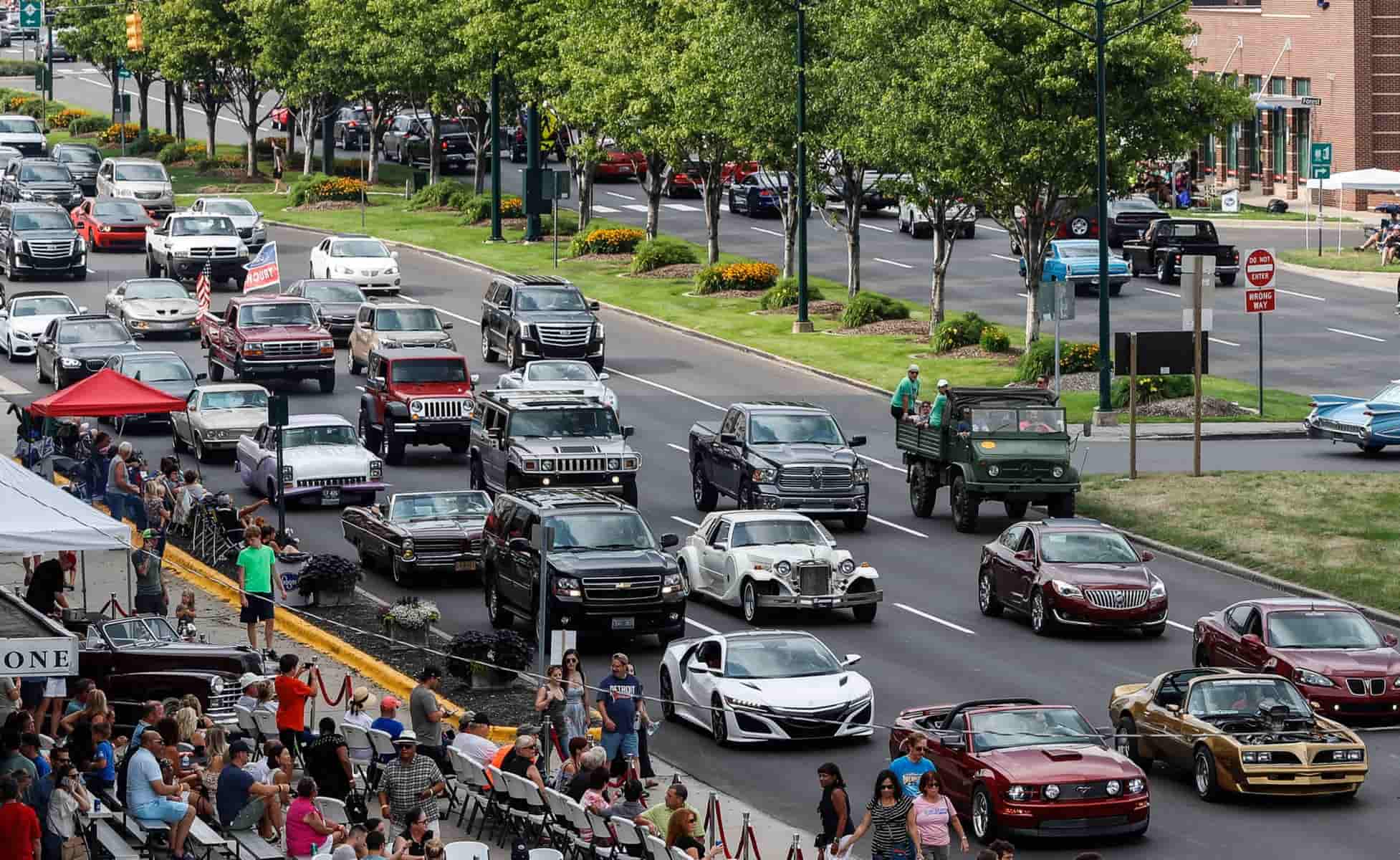 Woodward Avenue and The Detroit Dream Cruise.