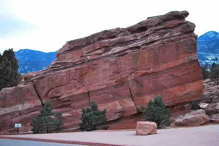 ‘Steamboat Rock’  formation in Garden of the Gods park