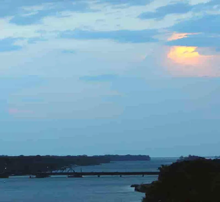 Image looking toward Lake Erie. Grosse Ile, 'The Big Island' is off to the left